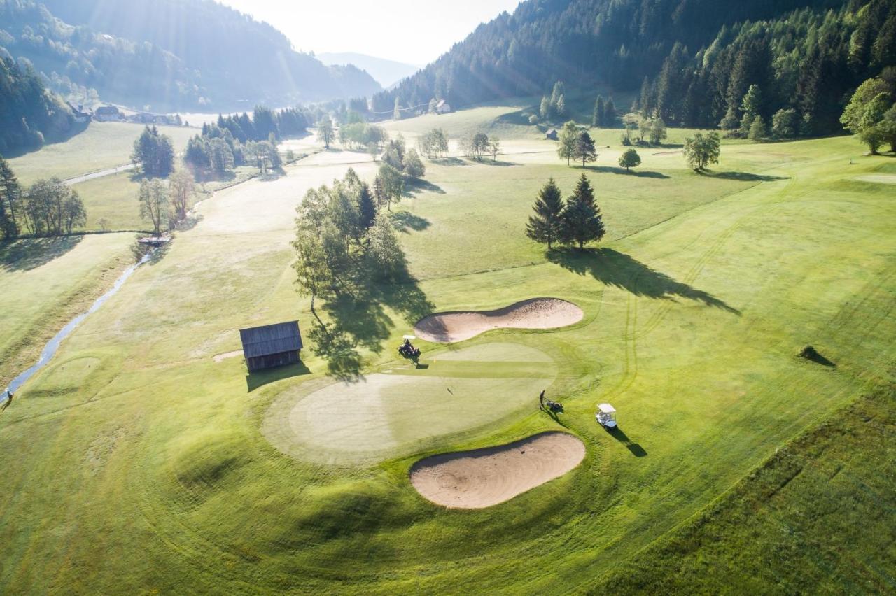 Hotel Kirchenwirt Bad Kleinkirchheim Ngoại thất bức ảnh