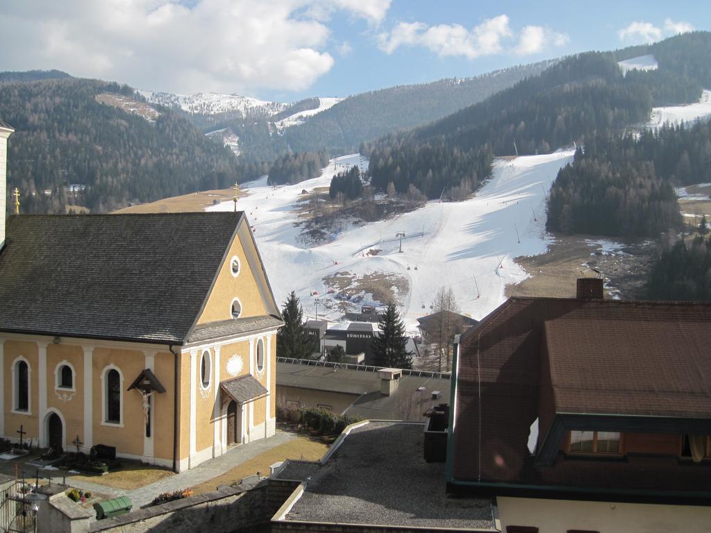 Hotel Kirchenwirt Bad Kleinkirchheim Ngoại thất bức ảnh