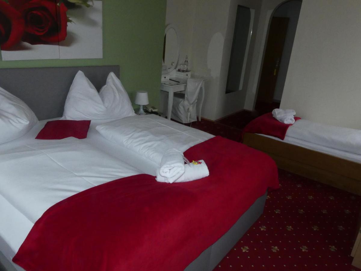 Hotel Kirchenwirt Bad Kleinkirchheim Ngoại thất bức ảnh