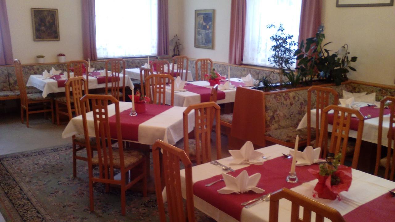 Hotel Kirchenwirt Bad Kleinkirchheim Ngoại thất bức ảnh